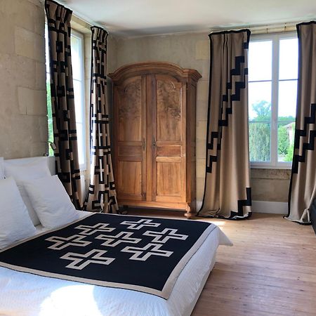 Château Bernon Queyrac Extérieur photo