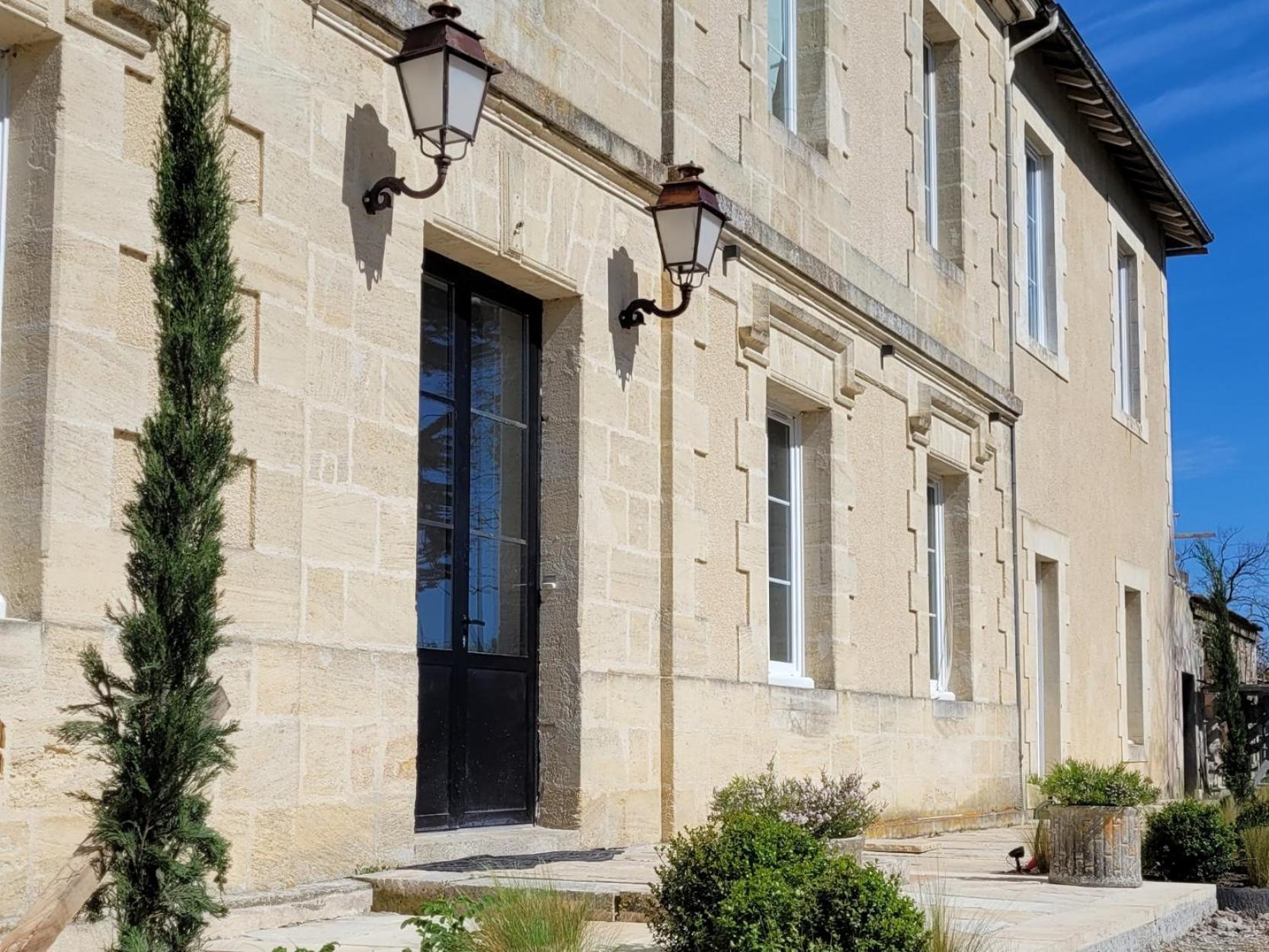 Château Bernon Queyrac Extérieur photo