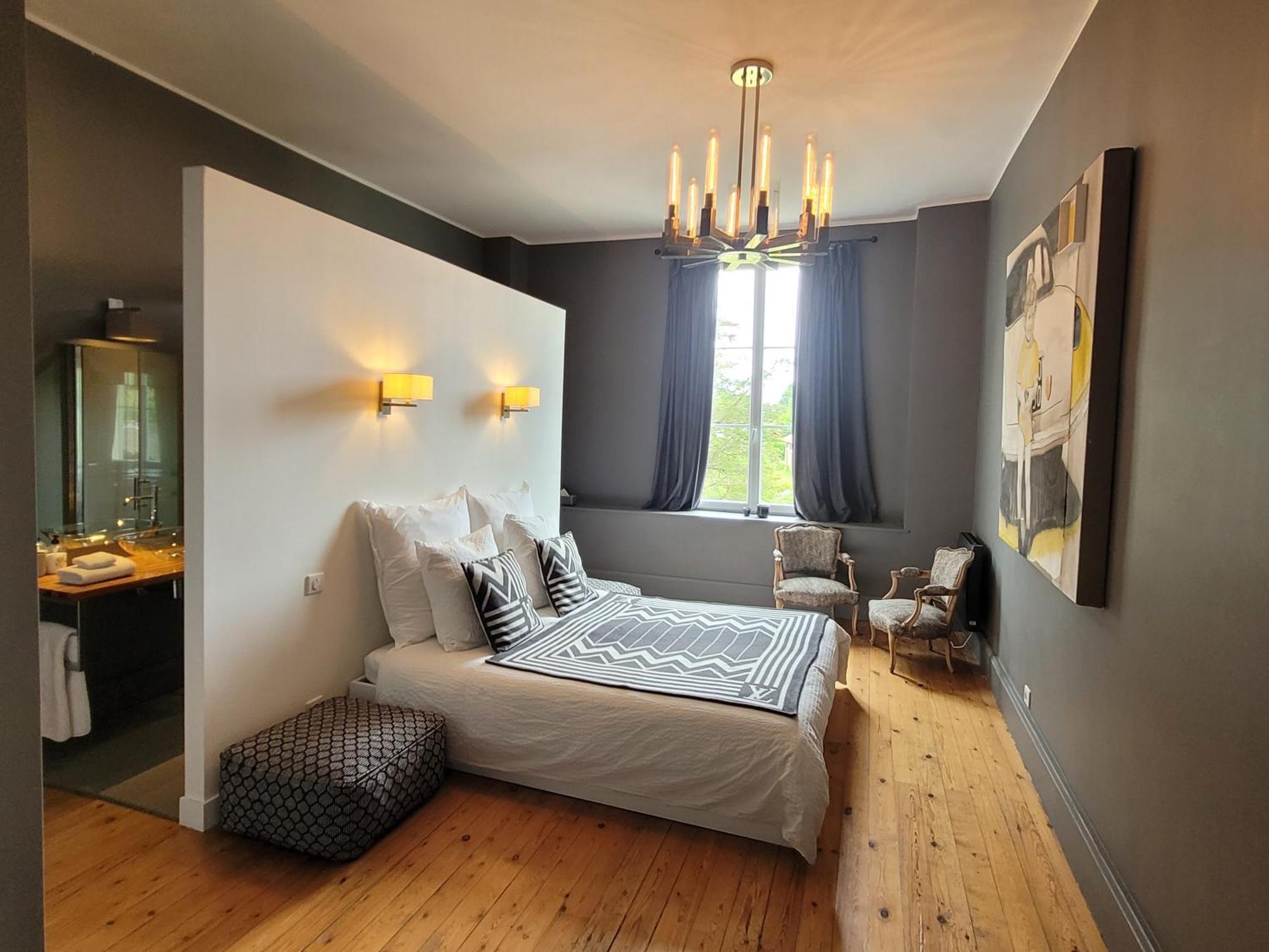Château Bernon Queyrac Extérieur photo